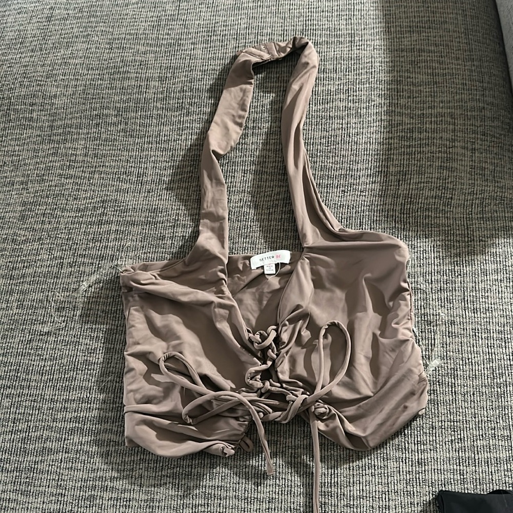 Laura’s boutique crop top